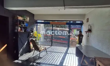 Casa para venda em Vila Virgínia de 134.00m² com 4 Quartos, 2 Suites e 2 Garagens