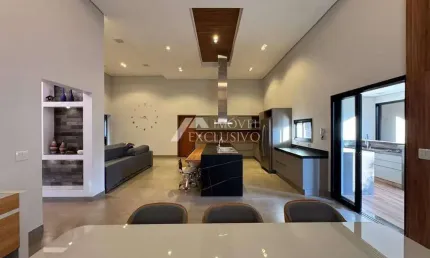 Casa para alugar em Portal Da Mata de 275.00m² com 3 Quartos, 3 Suites e 4 Garagens