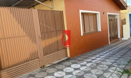 Casa para alugar em Vila Hortência de 120.00m² com 2 Quartos e 2 Garagens