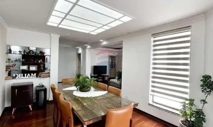 Apartamento para alugar em Cidade Jardim I de 160.89m² com 3 Quartos, 1 Suite e 2 Garagens