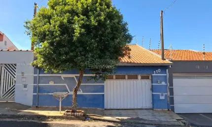 Casa para venda em Parque Igaçaba de 175.00m² com 3 Quartos, 1 Suite e 2 Garagens