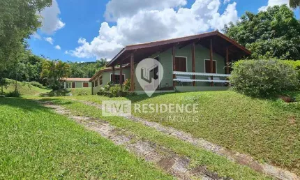Casa para venda em Capela Do Barreiro de 200.00m² com 4 Quartos e 10 Garagens