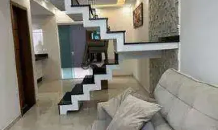 Sobrado para venda em Vargem Grande de 200.00m² com 3 Quartos, 1 Suite e 3 Garagens