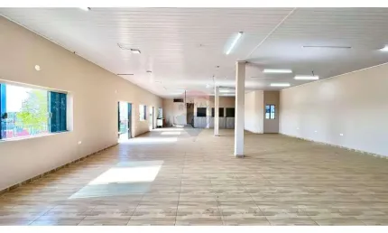 Sala Comercial para alugar em Jardim Amanda Ii de 200.00m²