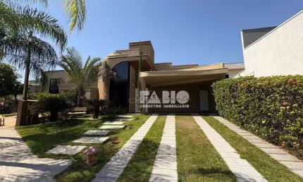 Casa de Condomínio para venda em Residencial Gaivota I de 199.00m² com 3 Quartos, 3 Suites e 4 Garagens