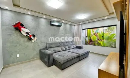 Casa para venda em Independência de 181.00m² com 4 Quartos, 1 Suite e 2 Garagens