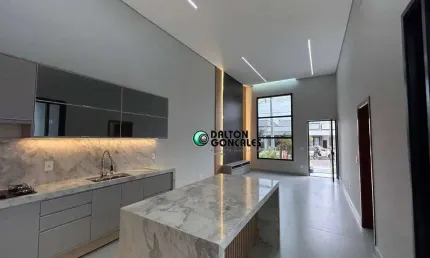 Casa de Condomínio para venda em Jardim Residencial Viena de 150.00m² com 3 Quartos, 3 Suites e 4 Garagens