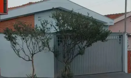 Casa para alugar em Vila Boa Vista 1 de 230.00m² com 3 Quartos, 1 Suite e 3 Garagens