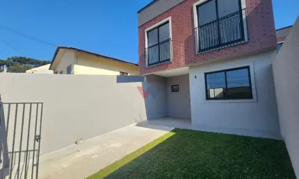 Sobrado para venda em Santa Cândida de 100.00m² com 3 Quartos e 1 Suite
