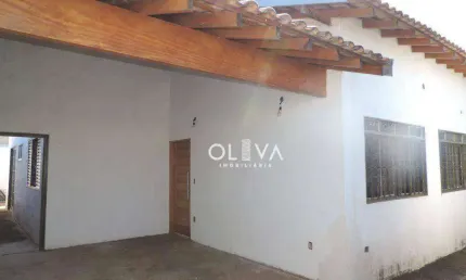 Casa para venda em Residencia Santa Regina de 119.00m² com 2 Quartos, 1 Suite e 1 Garagem