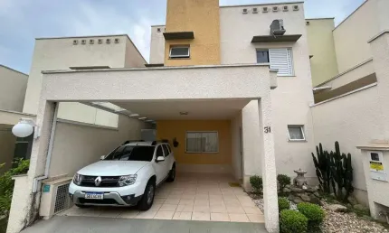 Casa para venda em Vila Oliveira de 120.00m² com 3 Quartos, 1 Suite e 2 Garagens