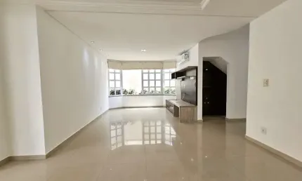 Casa de Condomínio para venda em Parque Imperador de 160.00m² com 3 Quartos e 4 Garagens