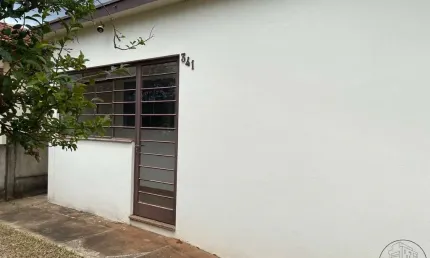Casa para venda em Vila Dos Lavradores de 117.59m² com 2 Quartos e 3 Garagens