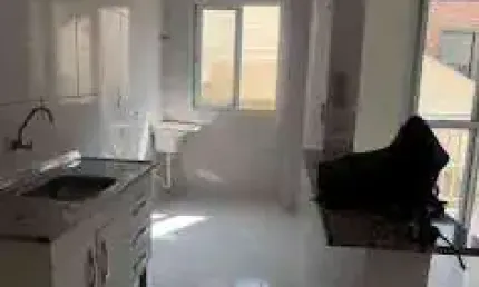 Apartamento para alugar em Conjunto Habitacional Brás Cubas de 52.00m² com 2 Quartos e 1 Garagem