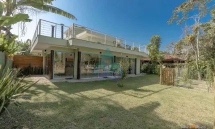 Casa para venda em Itamambuca de 223.00m² com 7 Quartos, 7 Suites e 3 Garagens