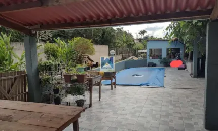 Fazenda / Sítio para venda em Taboão de 1420.00m² com 4 Quartos e 3 Suites