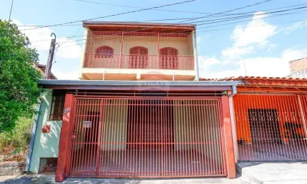 Casa para venda em Jardim São Guilherme de 201.20m² com 3 Quartos e 2 Garagens