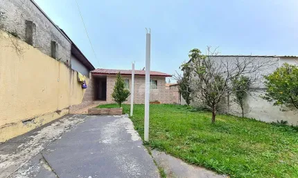 Casa para venda em São Marcos de 65.00m² com 2 Quartos e 2 Garagens