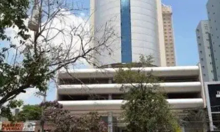 Prédio Comercial para alugar em Parque Campolim de 430.00m² com 50 Garagens