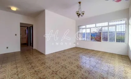 Casa para venda em Vila Maringá de 379.00m² com 3 Quartos e 5 Garagens
