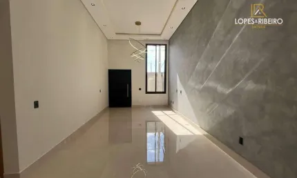 Casa para venda em Residencial Ouro Verde de 202.00m² com 3 Quartos, 1 Suite e 2 Garagens