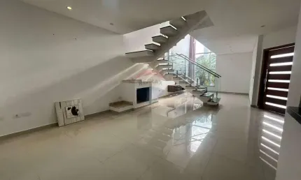 Casa de Condomínio para alugar em Cidade Parquelandia de 300.00m² com 4 Quartos e 4 Suites