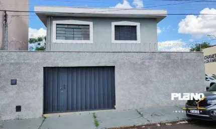 Casa para alugar em Vila Santa Cruz de 150.00m² com 2 Quartos e 2 Garagens