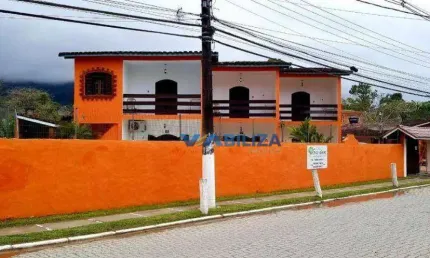 Casa para venda em Maresias de 245.00m² com 8 Quartos, 7 Suites e 6 Garagens