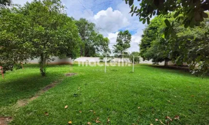 Fazenda / Sítio para venda em Jardim Florestan Fernandes de 800.00m² com 9 Quartos e 4 Suites