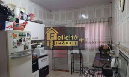 Casa para venda em Vila Aparecida de 139.00m² com 2 Quartos e 4 Garagens