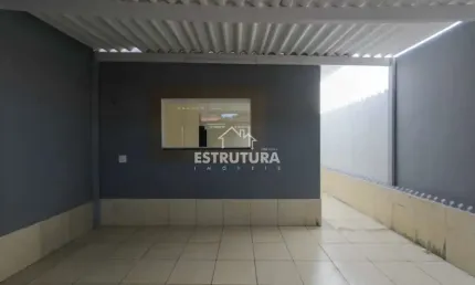 Casa para alugar em Novo Jardim Wenzel de 160.00m² com 2 Quartos e 1 Garagem