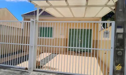 Casa para venda em Guaratuba de 58.00m² com 3 Quartos, 1 Suite e 2 Garagens