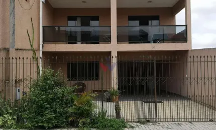 Sobrado para venda em Cidade Industrial de 210.00m² com 3 Quartos, 1 Suite e 2 Garagens