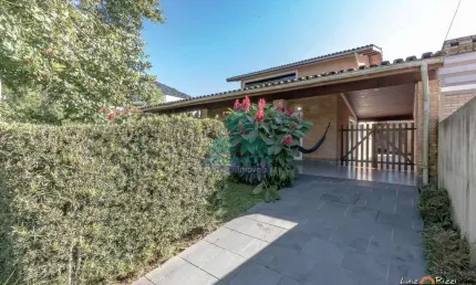 Casa para venda em condomínio lagoinha de 364.00m² com 4 quartos, 2 suites e 2 garagens