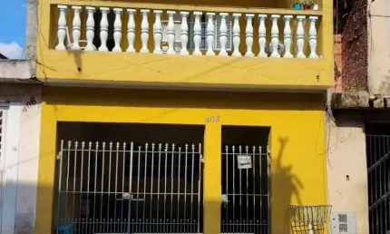 Sobrado para venda em Vila Itaim de 150.00m² com 2 Quartos e 2 Garagens