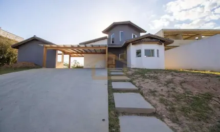 Casa para venda em pitas de 283.00m² com 3 quartos, 3 suites e 4 garagens