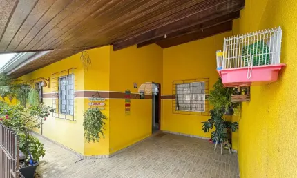 Casa para venda em Campo Pequeno de 53.00m² com 3 Quartos e 2 Garagens
