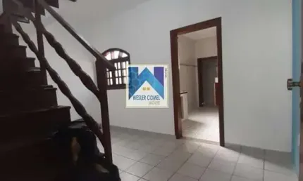 Sobrado para venda em Centro de 60.00m² com 2 Quartos e 1 Garagem