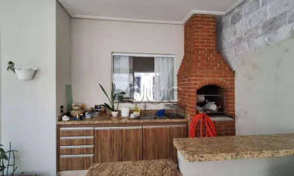 Casa para venda em São Vicente de 122.00m² com 3 Quartos, 1 Suite e 4 Garagens