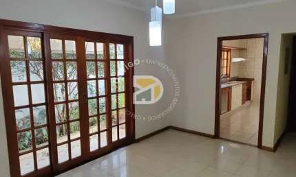 Casa para venda em Saúde de 187.00m² com 3 Quartos, 1 Suite e 2 Garagens