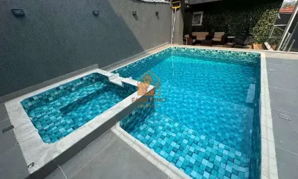 Casa para venda em parque maria domitila de 130.00m² com 2 quartos, 2 suites e 2 garagens