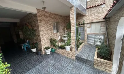 Casa para venda em jaraguá de 194.00m² com 2 quartos e 1 garagem