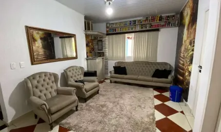 Casa para venda em Piqueri de 120.00m² com 3 Quartos e 4 Garagens