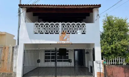 Casa para venda em Jardim Santa Mônica de 210.00m² com 3 Quartos, 1 Suite e 2 Garagens