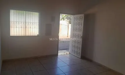 Casa com 2 quartos à venda na Travessa Norberta Cursino de Barros, 55, Centro, Taubaté