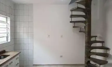 Casa para alugar em Jardim Santo Antônio de 40.00m² com 1 Quarto e 1 Garagem