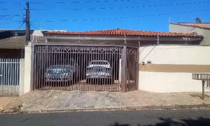 Casa para venda em Conjunto Habitacional Costa Do Sol de 200.00m² com 3 Quartos e 2 Garagens