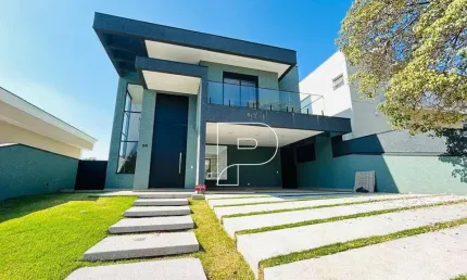 Casa de Condomínio para venda e aluguel em Granja Viana de 300.00m² com 4 Quartos, 4 Suites e 4 Garagens