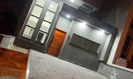 Casa para venda em Lago Azul de 108.00m² com 3 Quartos, 1 Suite e 2 Garagens