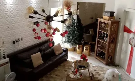 Casa para venda em Jardim Califórnia de 221.00m² com 3 Quartos, 1 Suite e 4 Garagens